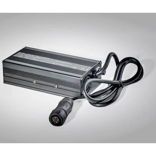 Valise Lithium PRESTIGE LifePo4 12 V 50 Amp + 1 Sortie Sondeur 20 Amp 5 Valise Lithium PRESTIGE LifePo4 12 V 50 Amp + 1 Sortie Sondeur 20 Amp - Image 3